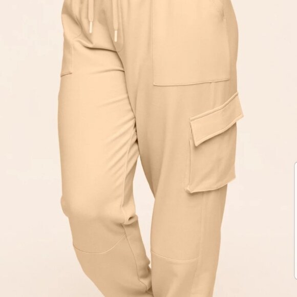 Adore me highwaisted Yellow joggers - Picture 3 of 4